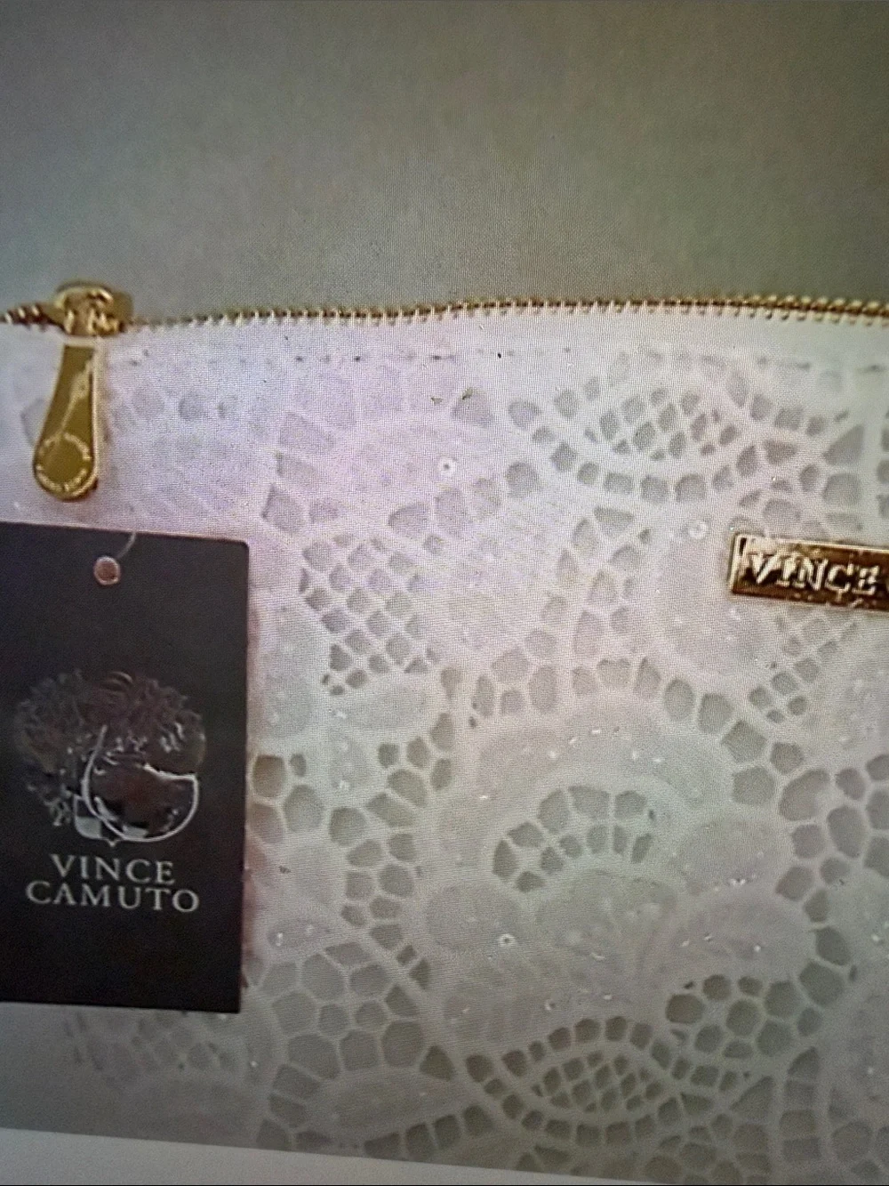 Vince Camuto White Lace Cosmetic Pouch with Gold Hardware. 🆕